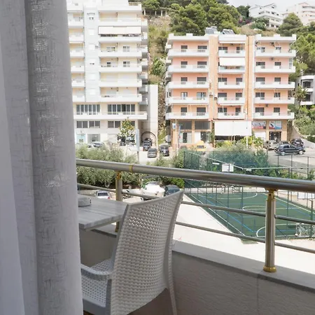 Mediterrane 4* ساراندا