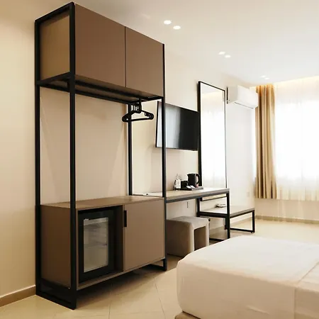 Mediterrane Hotell Sarandë