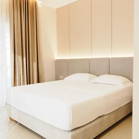 Mediterrane 4* Sarandë