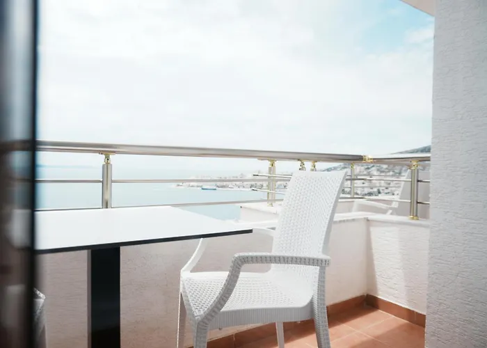 酒店 Mediterrane Sarandë