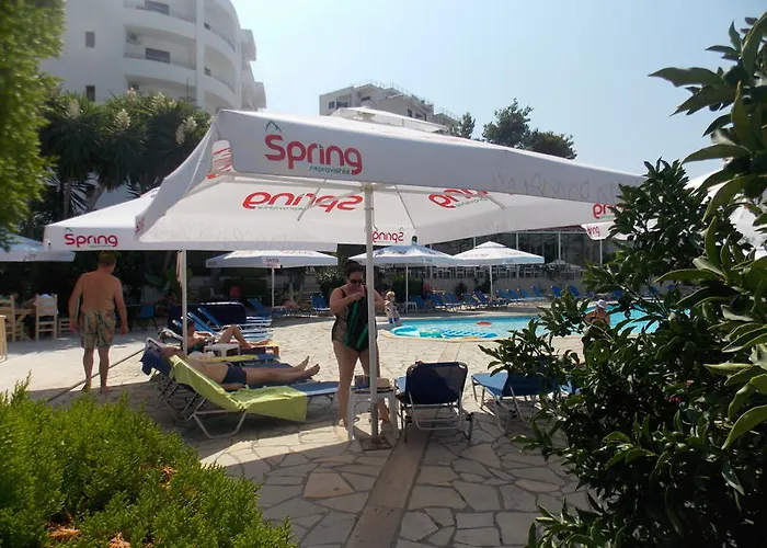 Mediterrane 酒店 Sarandë