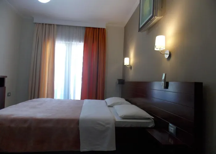 Mediterrane Ξενοδοχείο Σαράντα