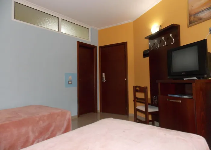 Mediterrane 酒店 Sarandë