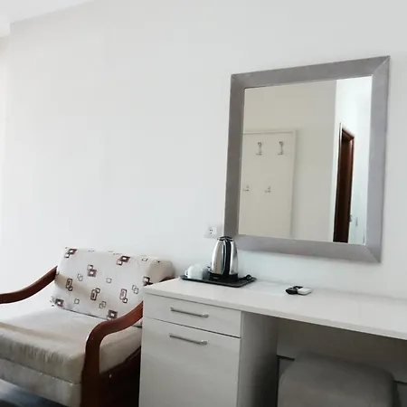 Mediterrane Sarandë