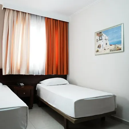 Mediterrane Hotel Sarandë