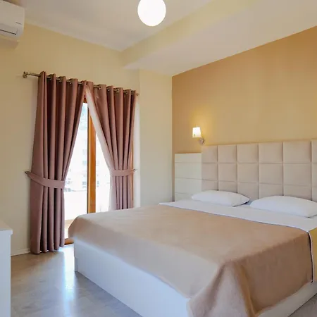 Mediterrane 4* Sarandë
