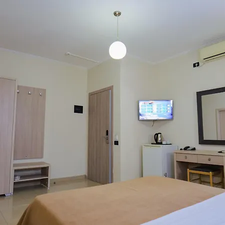 Hotel Mediterrane 4*