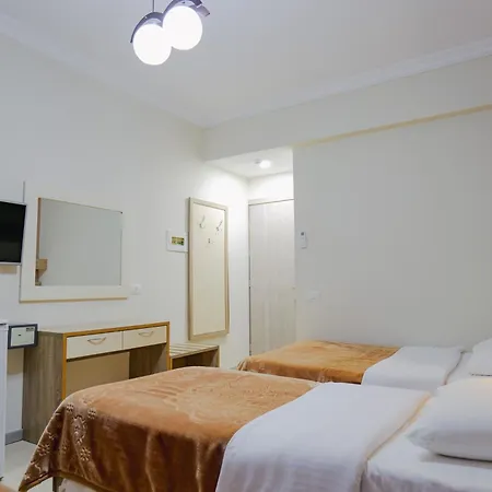 Mediterrane Hotel Sarandë