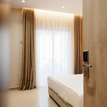 Hotel Mediterrane Sarandë