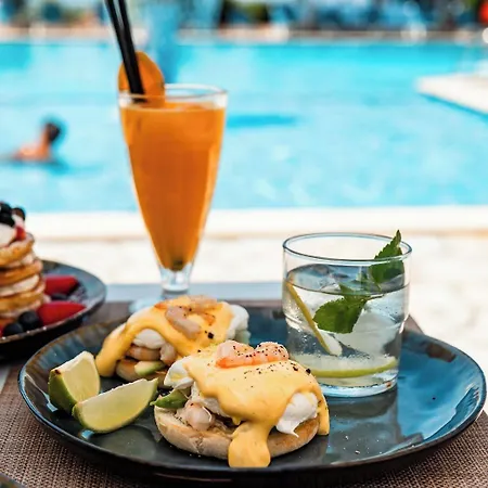 Hotel Mediterrane 4*