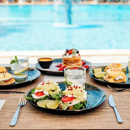 Mediterrane 4* Sarandë