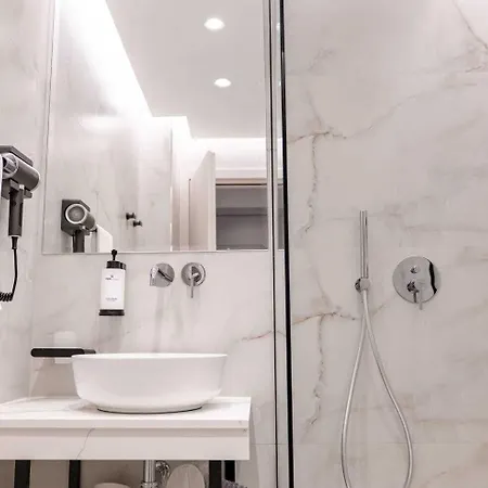 Mediterrane Hotel Sarandë